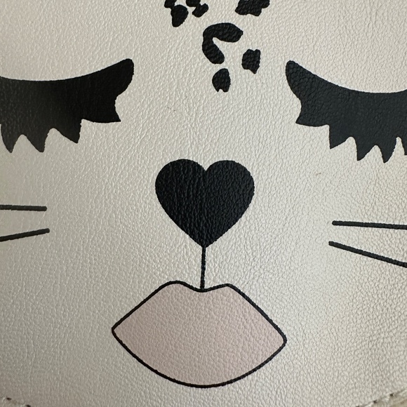 Betsey Johnson Luv Betsey Cat Wristlet Coin Purse Sleeping Cat - Picture 4 of 13